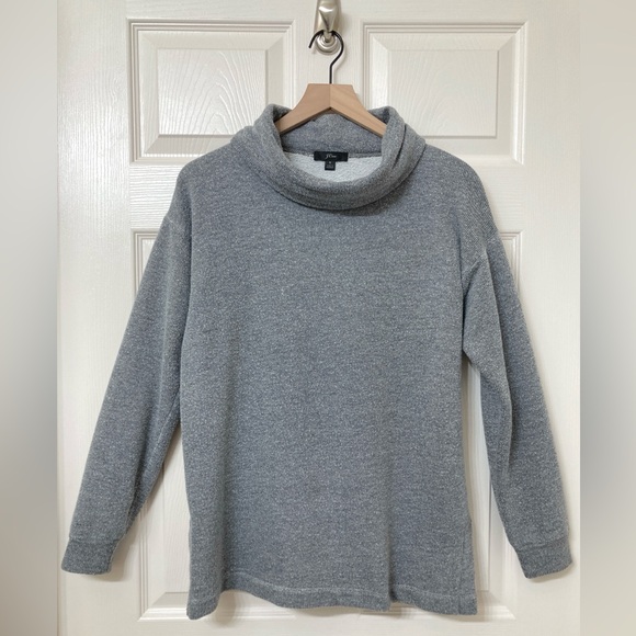 J. Crew Tops - J. Crew Women’s Gray Oversized Funnel Neck Pullover Fleece Sweatshirt Small Cozy